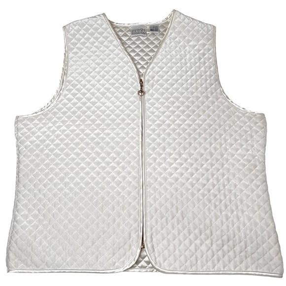 90's LIZ CLAIBORNE Villager Sport Pearl White Quilted Velvet Vest Size 1 (XL) - Picture 1 of 15